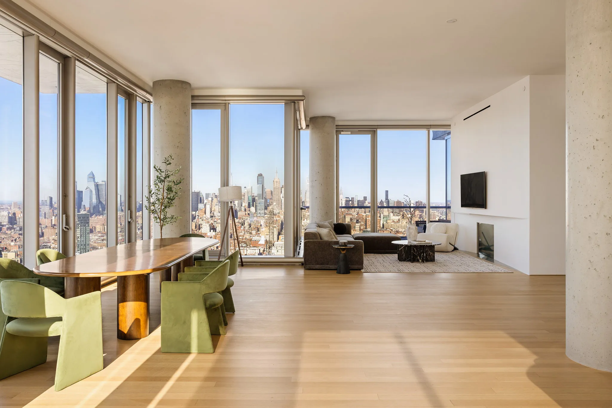 56 Leonard St — Residence 47WEST