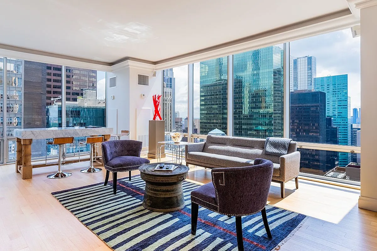 641 5th Ave — Residence 33D