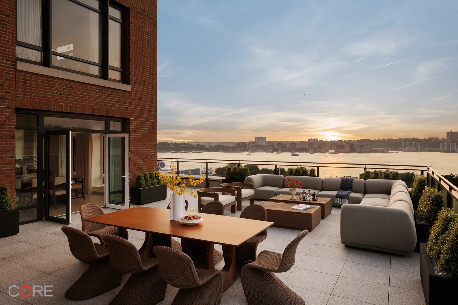 555 W 22nd St Residence 11AW